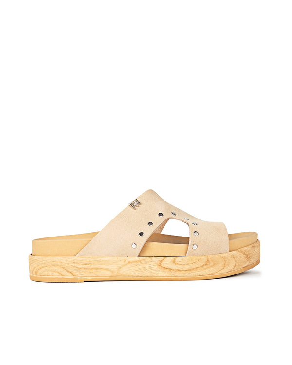 Cut: Beige Studded Arborius