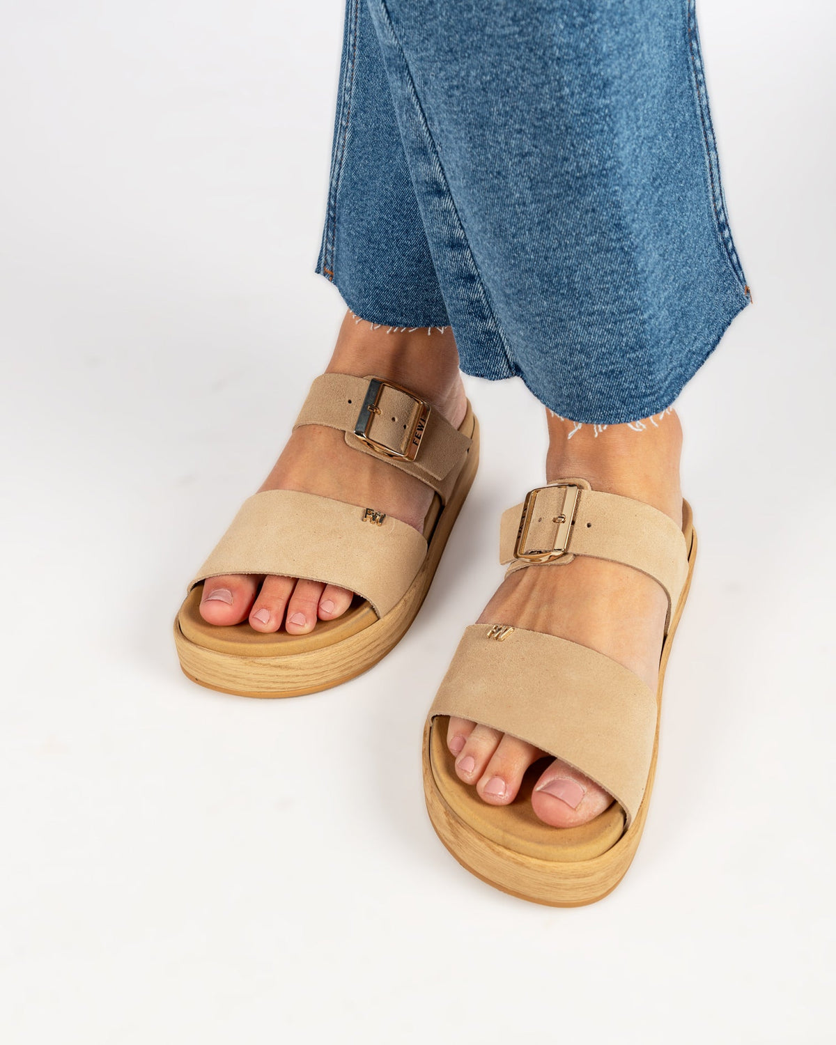 Ventus Beige Suede